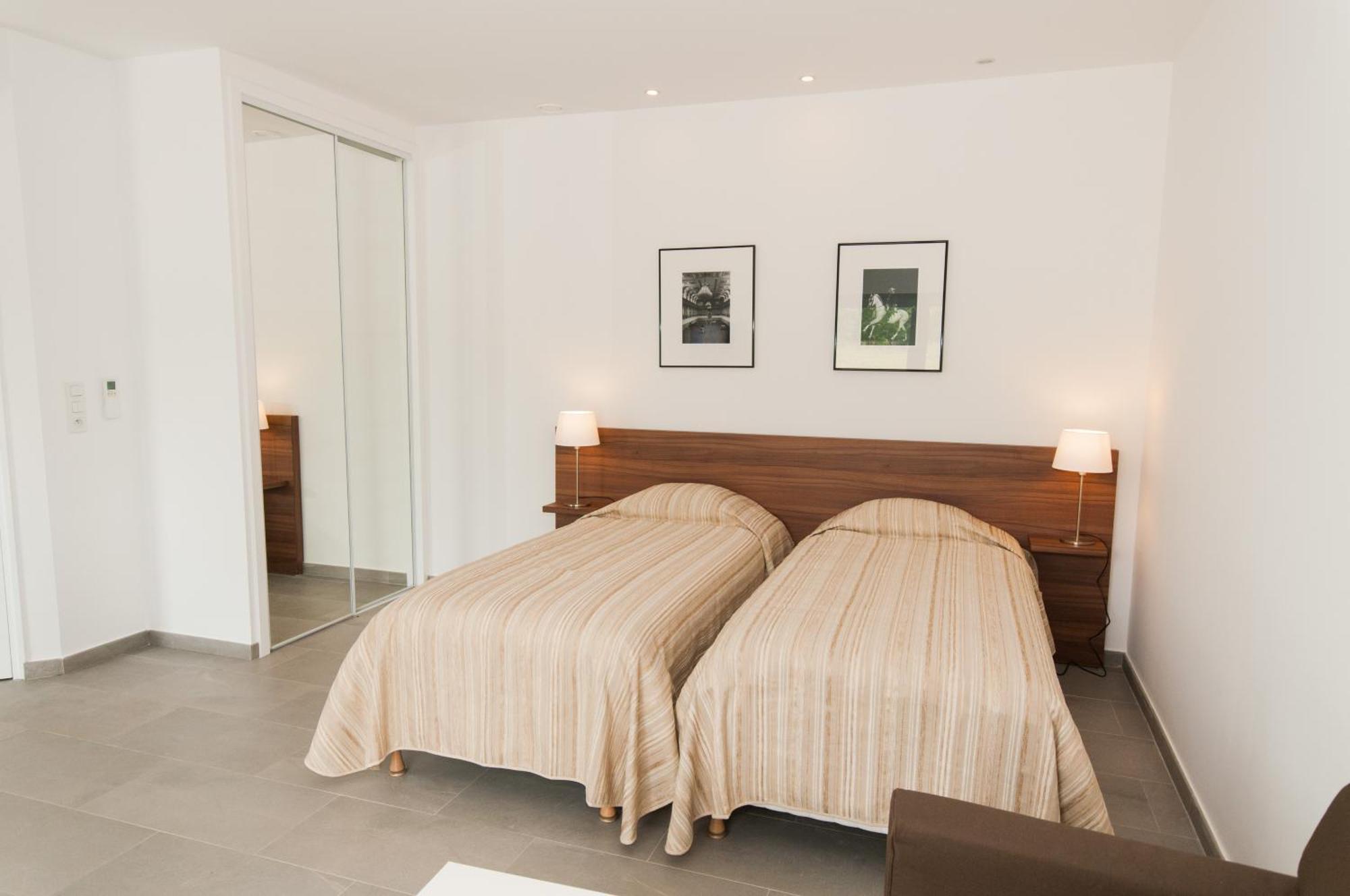 Domaine Equestre De La Chenaie Apartment โซมูร์ ภายนอก รูปภาพ